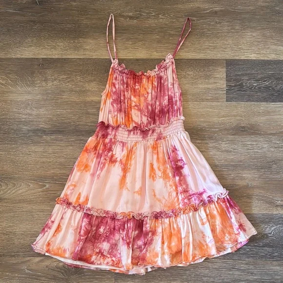 Tularosa Women's Pink and White Dress - Picture 4 of 7